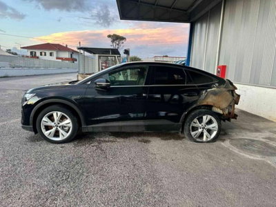 Audi Q4 Q4 40 e-tron Business Advanced (4)