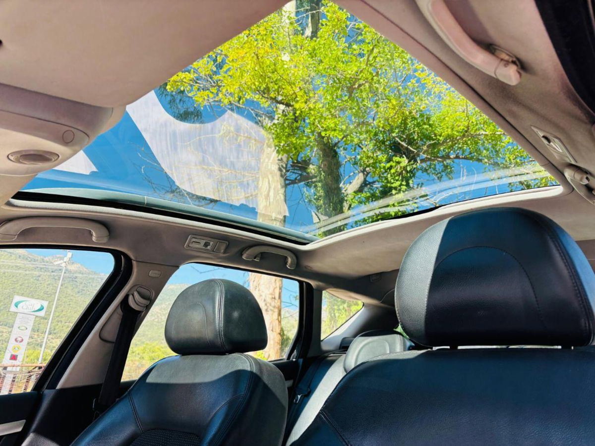 Peugeot 407 SW 2.2 HDi Ciel Tecno (11)