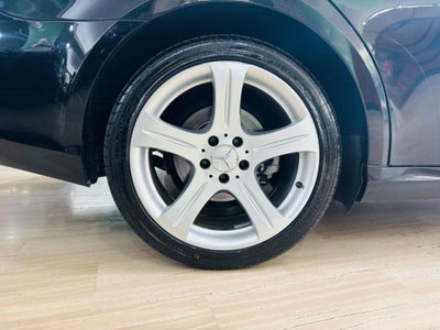 Mercedes-Benz CLS 320 CDI Sport (7)