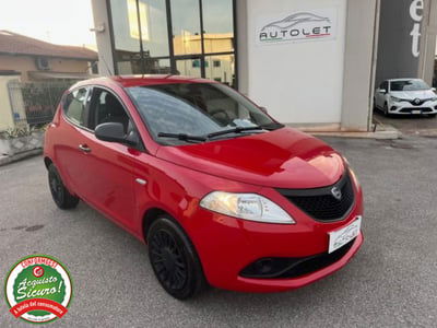 Lancia Ypsilon 1.2 69 CV 5 porte Gold usata