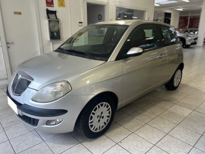 Lancia Ypsilon 1.2 New Oro usata