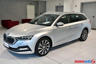 Skoda Octavia Station Wagon 2.0 tdi Style 150cv dsg usata