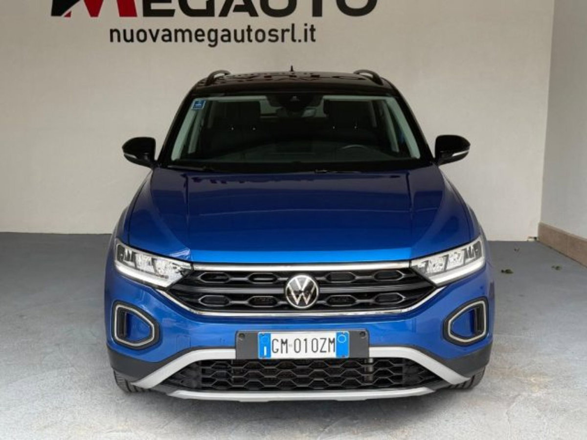 Volkswagen T-Roc 1.5 tsi Life dsg (2)