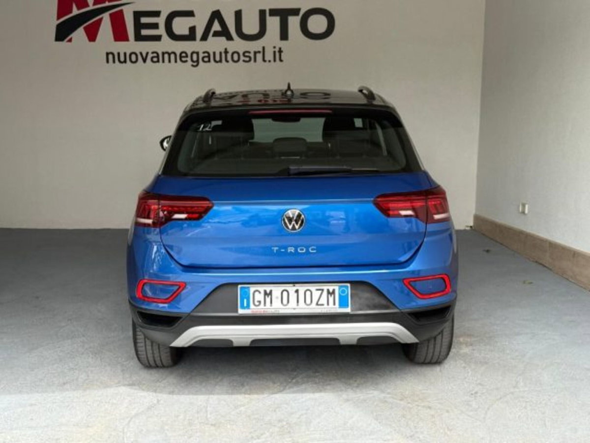 Volkswagen T-Roc 1.5 tsi Life dsg (20)