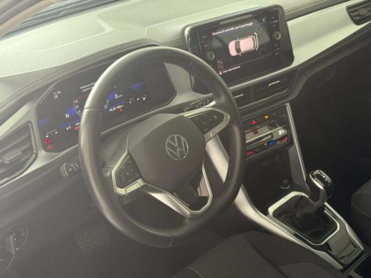 Volkswagen T-Roc 1.5 tsi Life dsg (7)