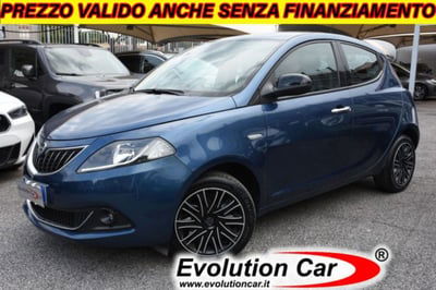 Lancia Ypsilon 1.0 FireFly 5 porte S&S Hybrid Gold Plus usata