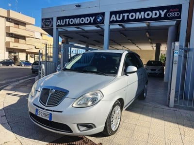 Lancia Ypsilon 1.4 New Oro Ecochic GPL