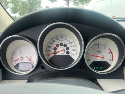Dodge Caliber 2.0 Turbodiesel SXT Leather (10)
