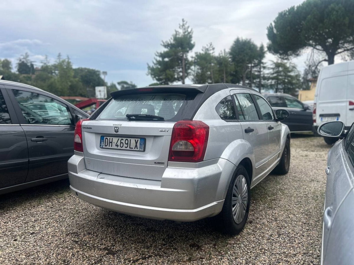 Dodge Caliber 2.0 Turbodiesel SXT Leather (6)
