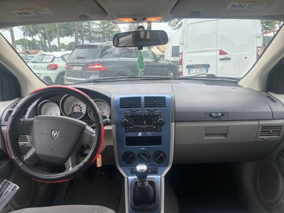 Dodge Caliber 2.0 Turbodiesel SXT Leather (8)