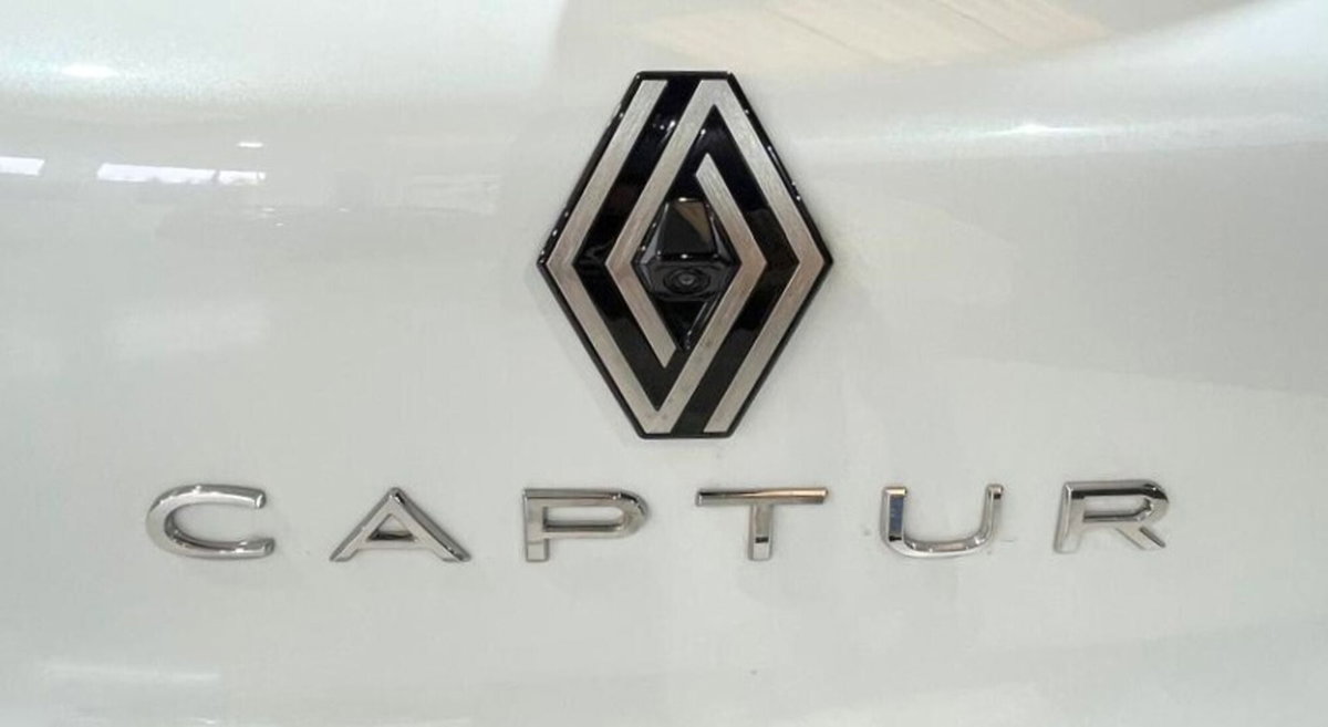 Renault Captur 1.0 eco-g Techno 100cv (16)