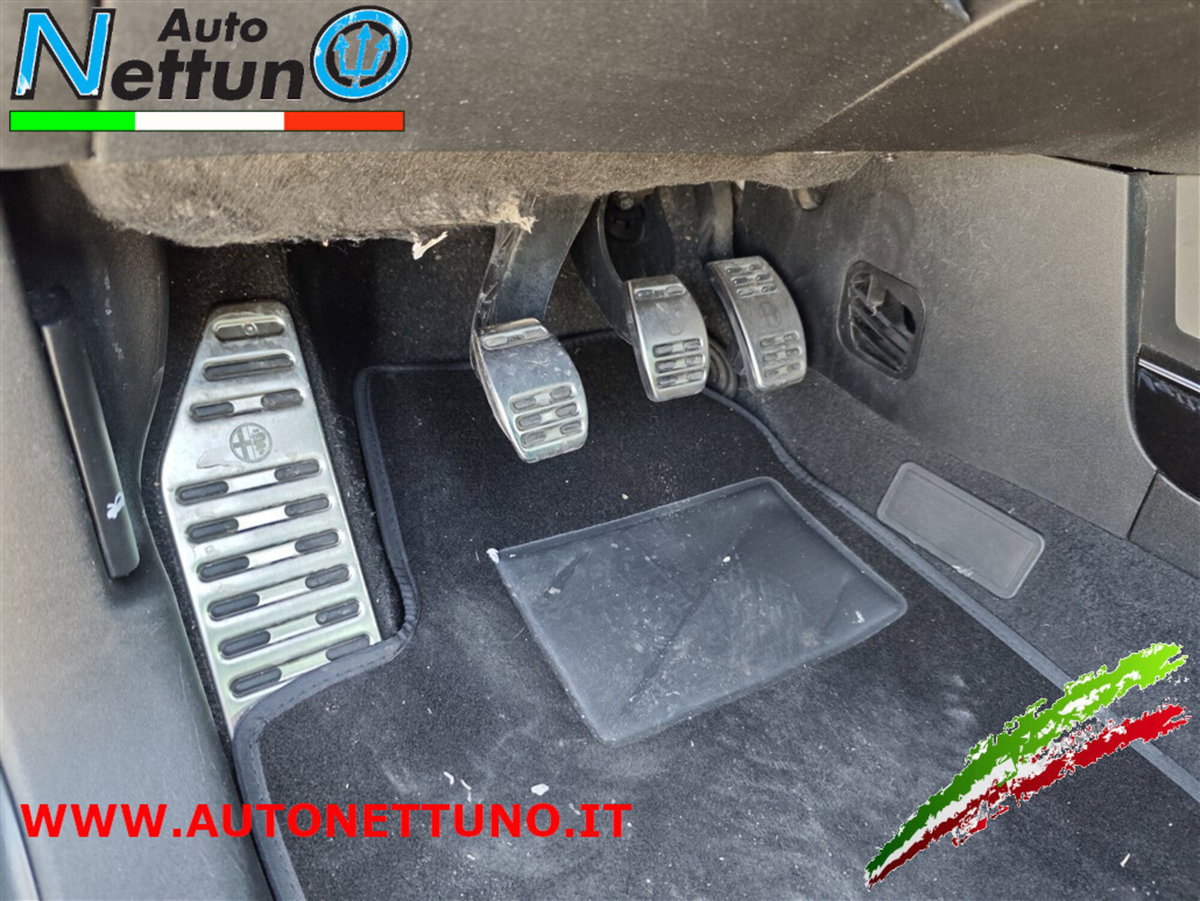 Alfa Romeo Giulietta 1.6 JTDm-2 Exclusive (12)