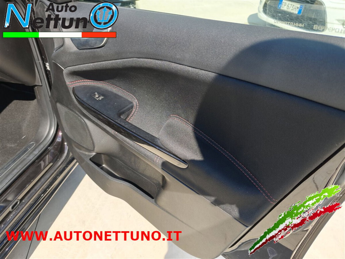 Alfa Romeo Giulietta 1.6 JTDm-2 Exclusive (17)