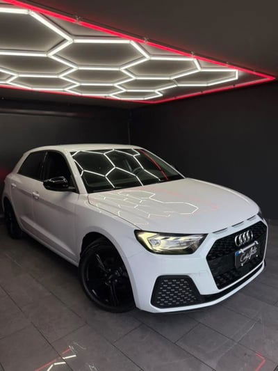 Audi A1 Sportback 25 TFSI Identity Black usata