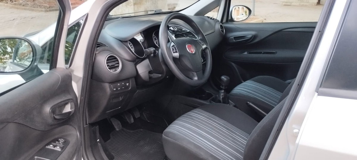 Fiat Punto Evo 1.2 5 porte S&S Dynamic (11)