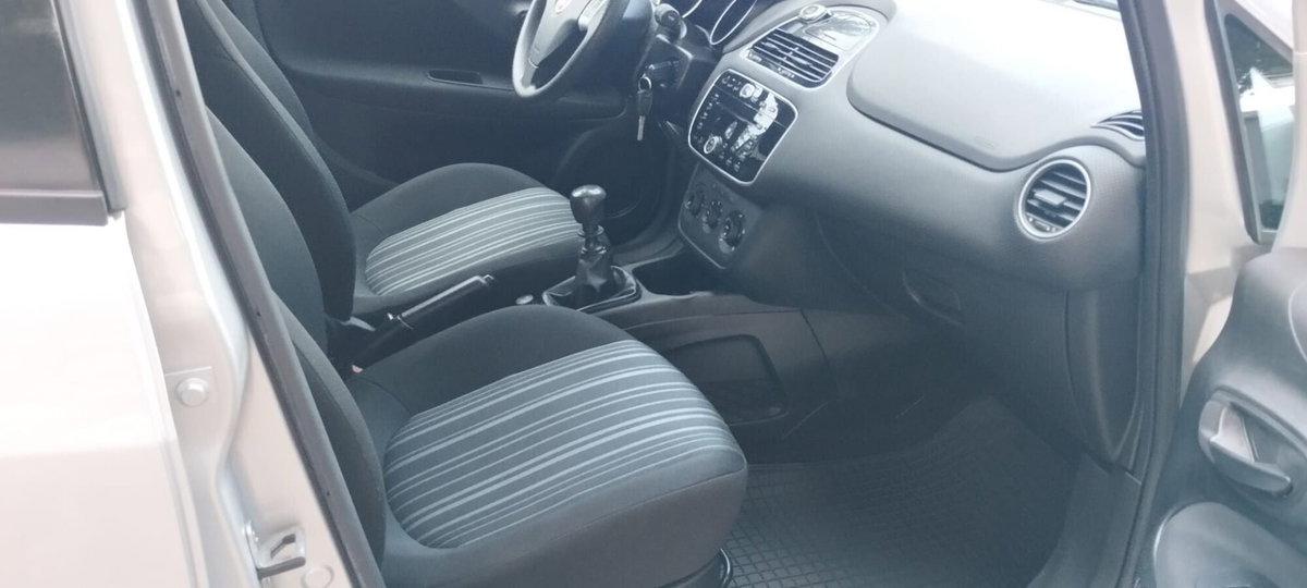 Fiat Punto Evo 1.2 5 porte S&S Dynamic (18)