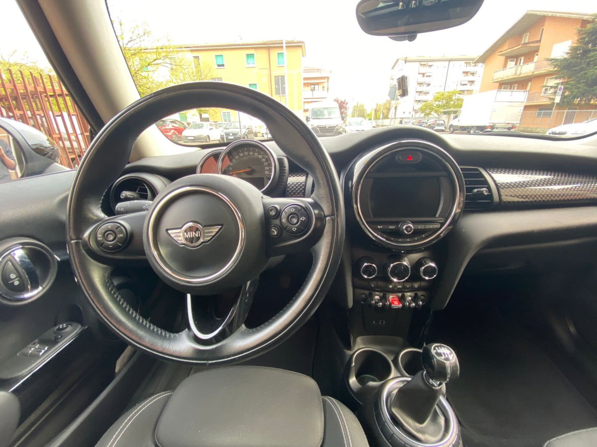 MINI Mini 2.0 Cooper SD (17)