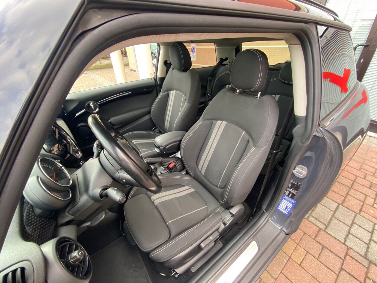 MINI Mini 2.0 Cooper SD (18)