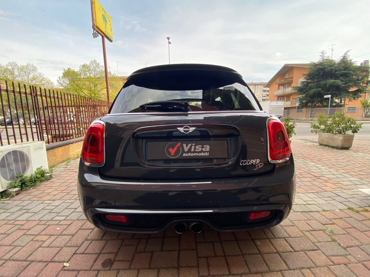 MINI Mini 2.0 Cooper SD (4)