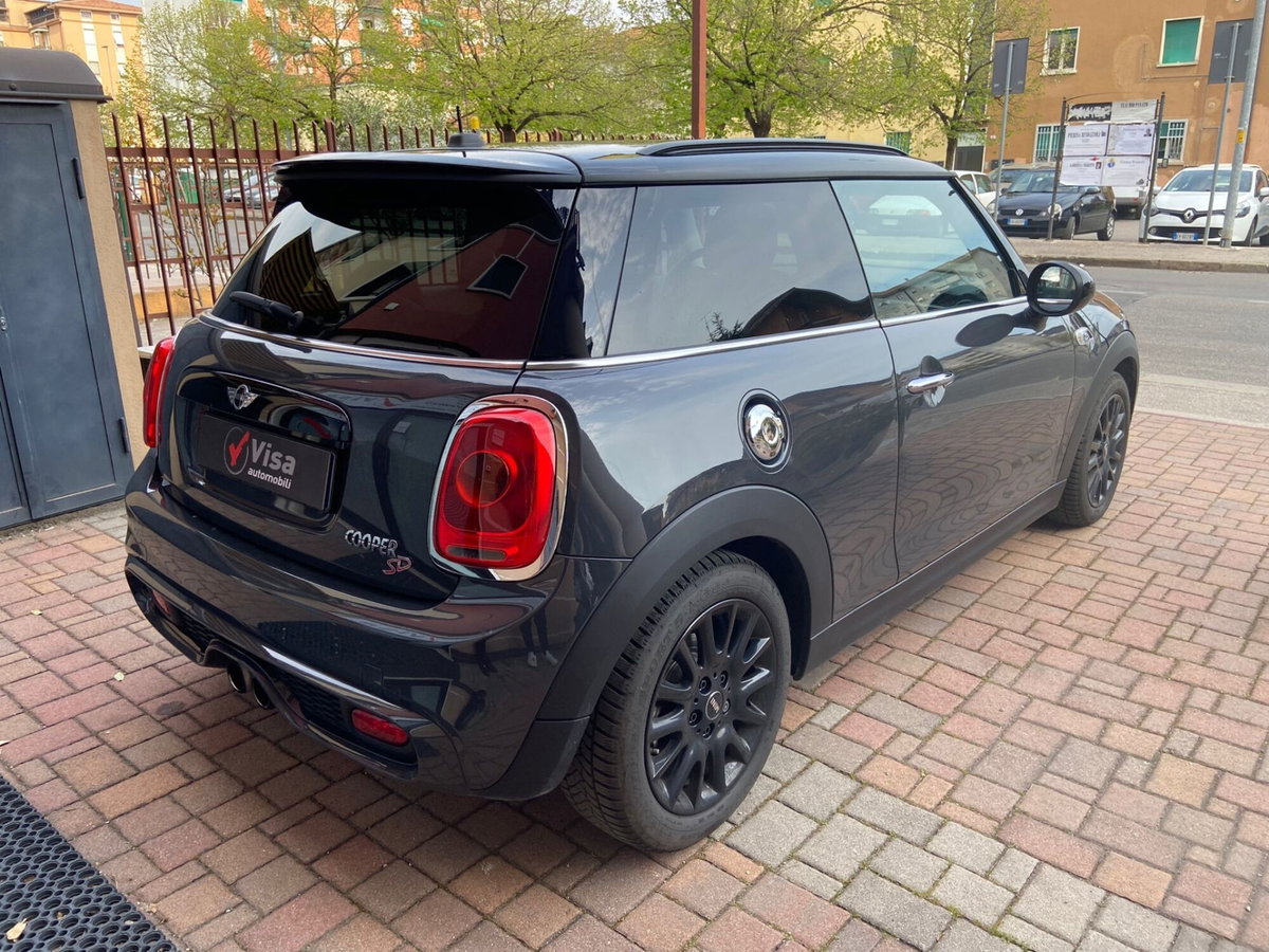 MINI Mini 2.0 Cooper SD (6)