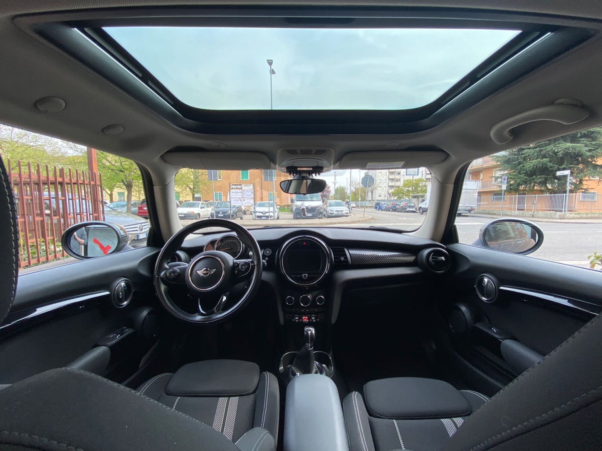 MINI Mini 2.0 Cooper SD (7)