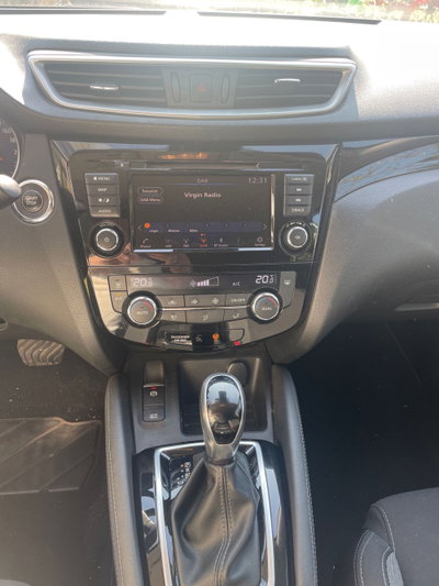 Nissan Qashqai 1.5 dCi 115 CV DCT N-Connecta (10)