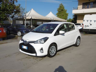 Toyota Yaris 1.0 5 porte Active usata