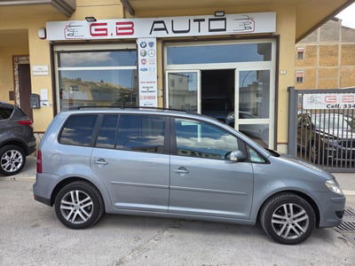 Volkswagen Touran TDI 105CV Highline usata
