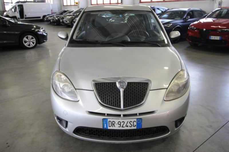 Lancia Ypsilon 1.4 Argento