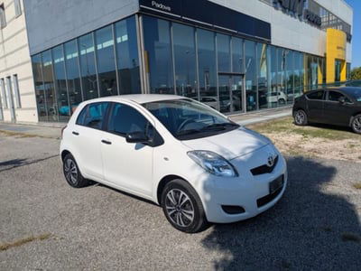 Toyota Yaris 1.0 5 porte usata