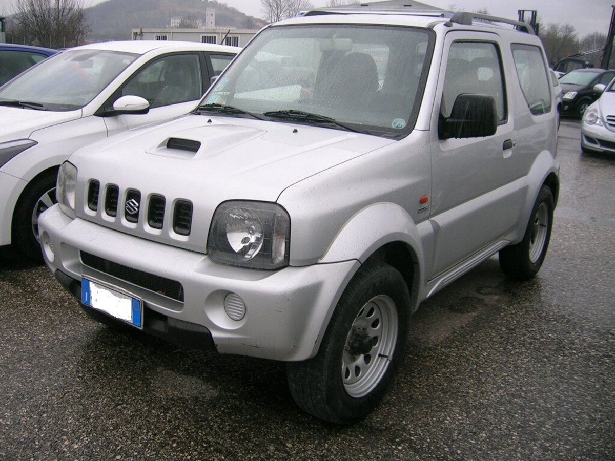 Suzuki Jimny 1.3i 16V cat 4WD JLX