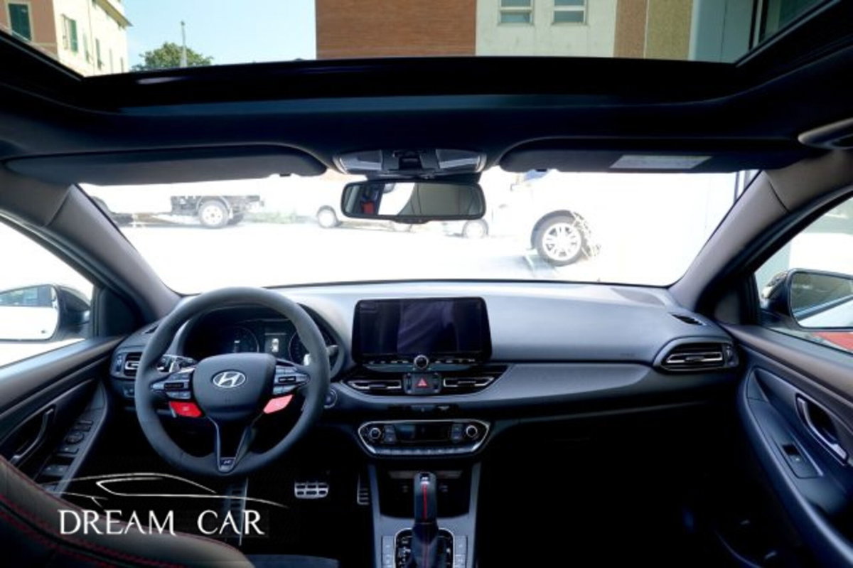 Hyundai i30 2.0 T-GDI 280 CV 5 porte DCT N Performance (8)