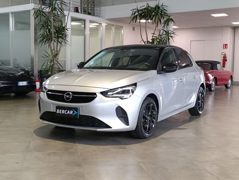 Opel Corsa 1.2 100 CV Design & Tech