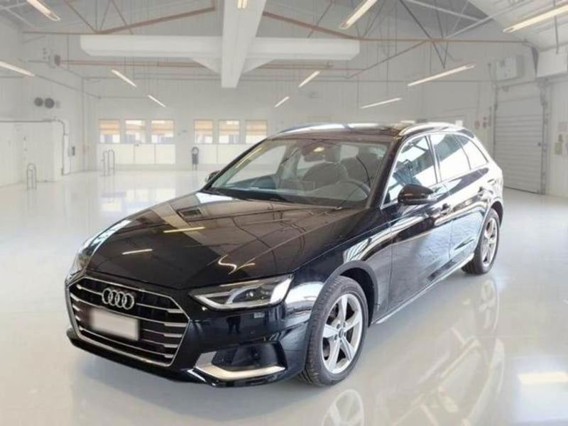 Audi A4 Avant 35 TDI/163 CV S tronic Business Advanced