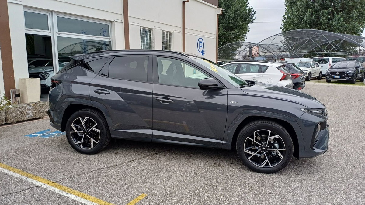 Hyundai Tucson 1.6 hev Xtech 2wd auto (6)