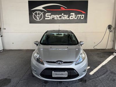 Ford Fiesta 1.4 5 porte Bz.- GPL Titanium usata