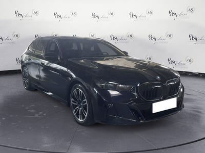 BMW Serie 5 Touring 520d  48V sdrive MSport Pro auto usata