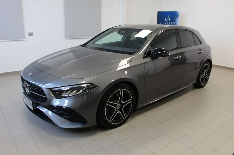 Mercedes-Benz Classe A Sedan 220 d AMG Line Premium Plus auto