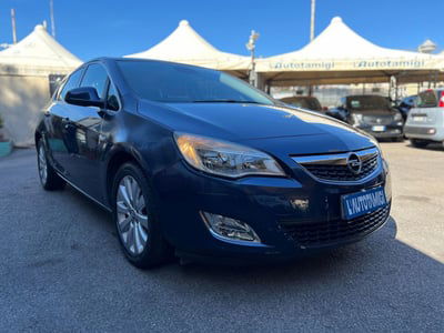 Opel Astra 1.7 CDTI 110CV 5 porte Cosmo usata