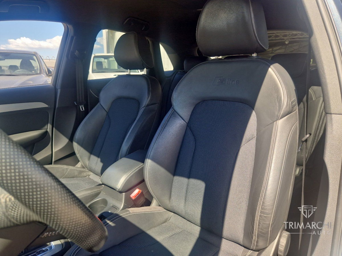 Audi Q3 2.0 TDI 150 CV S tronic S line Edition (11)