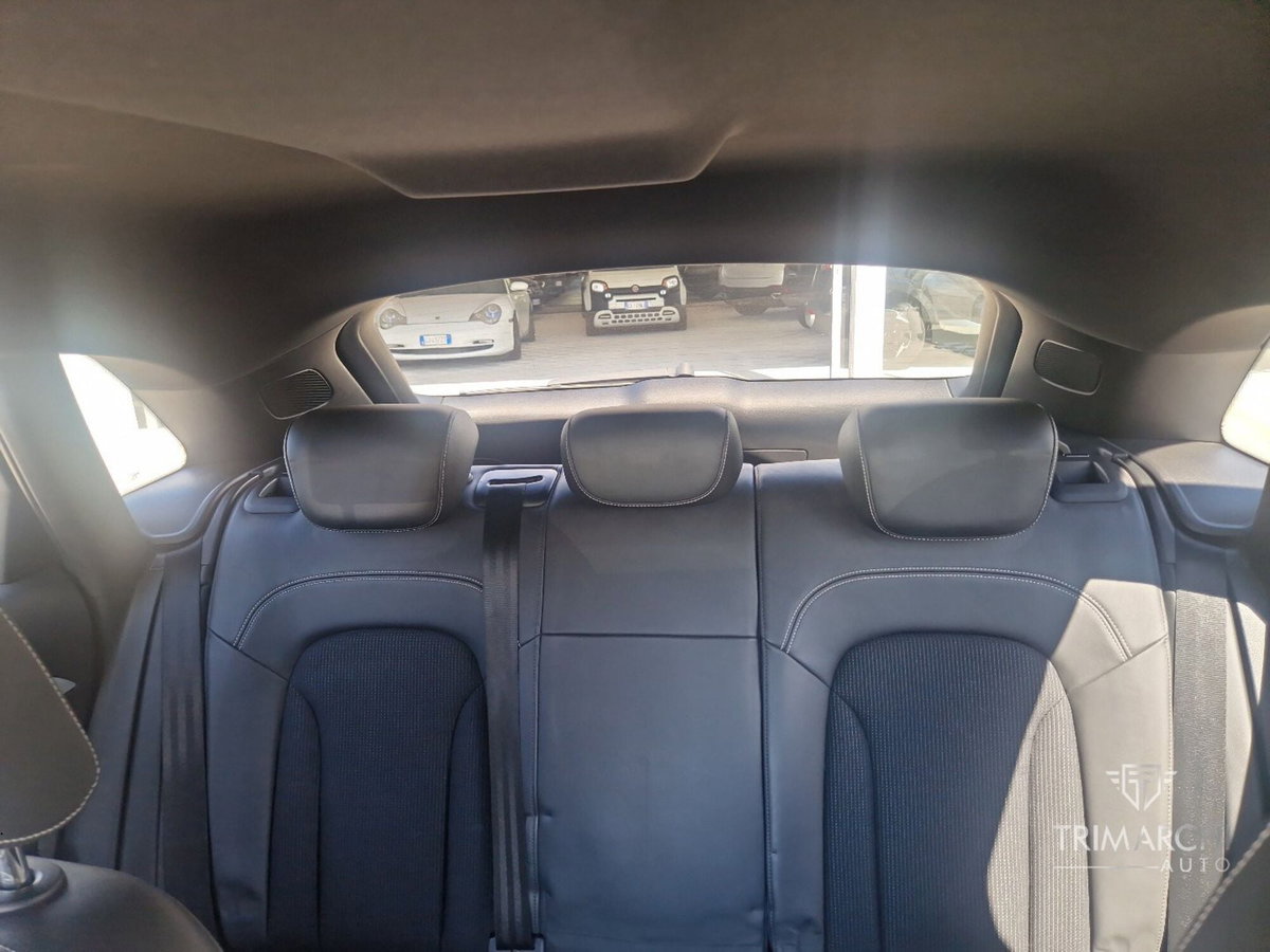 Audi Q3 2.0 TDI 150 CV S tronic S line Edition (12)