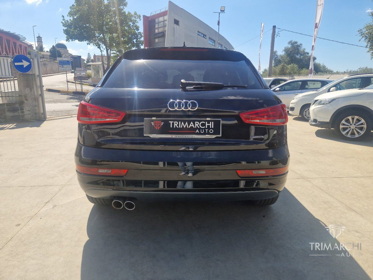 Audi Q3 2.0 TDI 150 CV S tronic S line Edition (6)