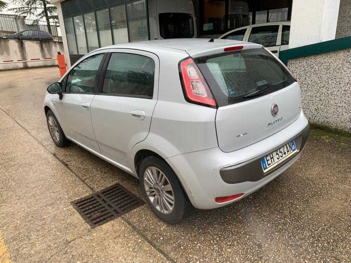 Fiat Punto Evo 1.3 Mjt 75 CV 5 porte Active (10)