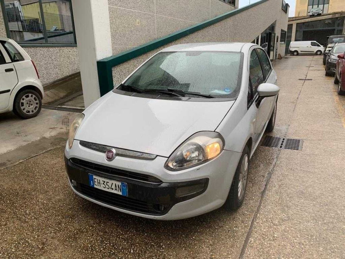 Fiat Punto Evo 1.3 Mjt 75 CV 5 porte Active (2)