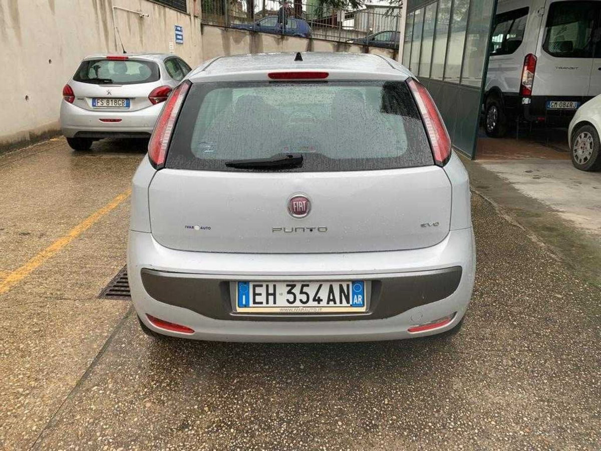 Fiat Punto Evo 1.3 Mjt 75 CV 5 porte Active (9)