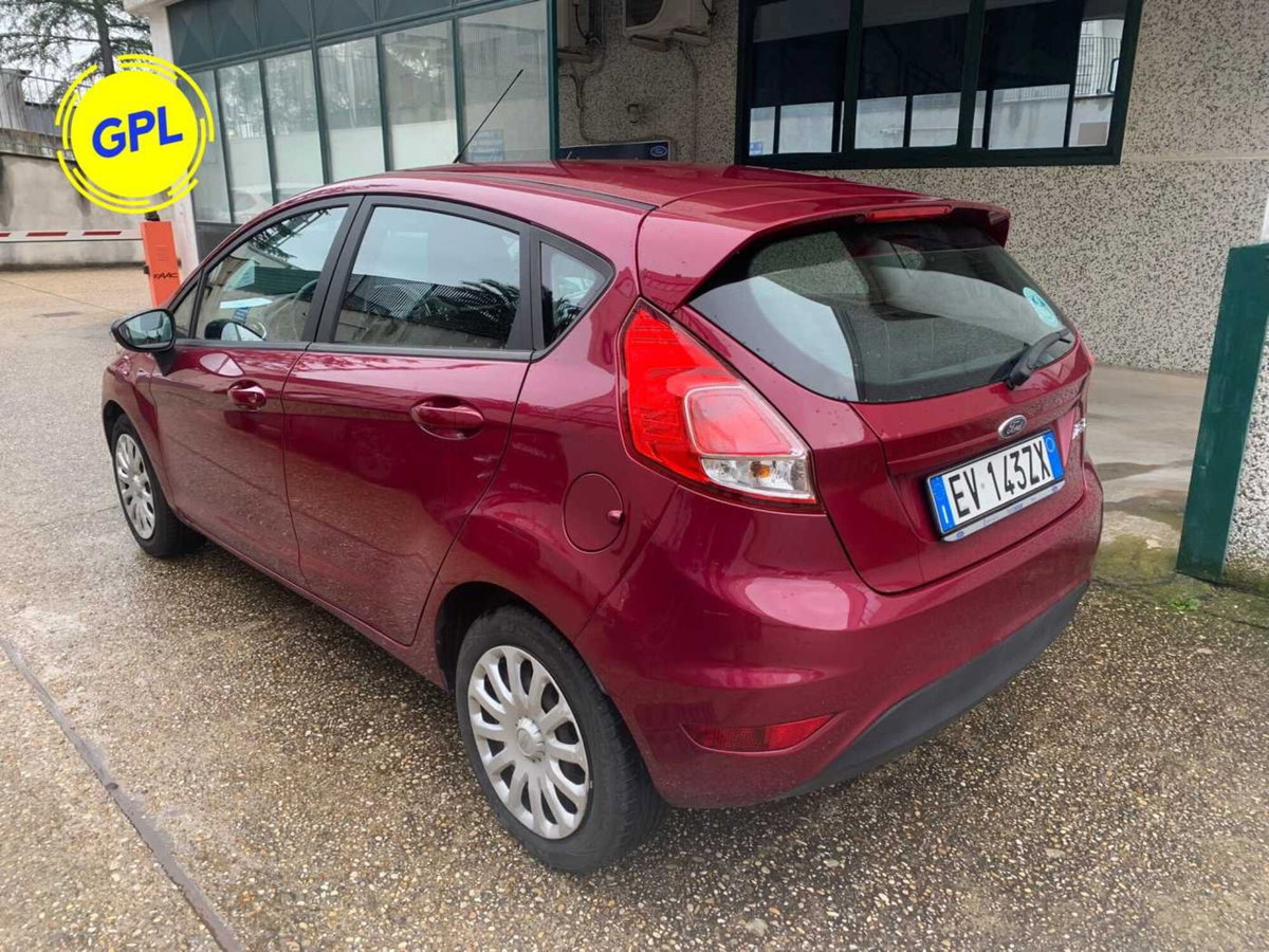 Ford Fiesta 1.4 5 porte Bz.- GPL Titanium (4)