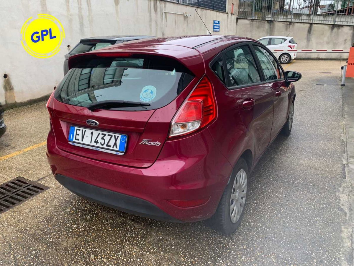 Ford Fiesta 1.4 5 porte Bz.- GPL Titanium (7)