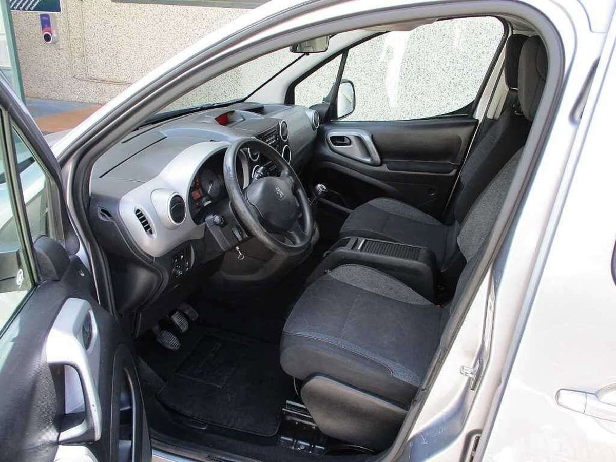 Peugeot Partner BlueHDi 100 Active (4)
