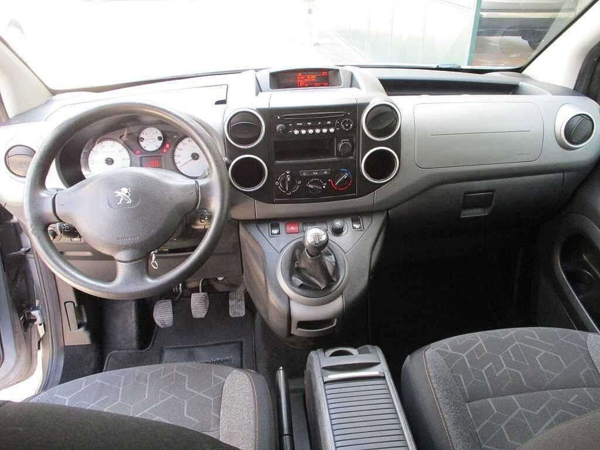 Peugeot Partner BlueHDi 100 Active (6)