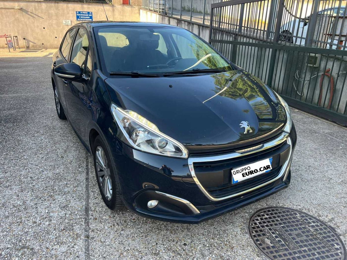 Peugeot 208 100 5 porte Allure (3)